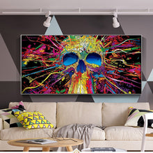 Charger l&#39;image dans la galerie, Colorful Skull Graffiti Art
