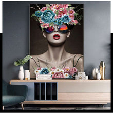 Load image into Gallery viewer, Abstract Beauty Wall Art
