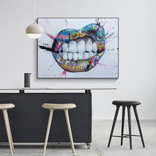 Charger l&#39;image dans la galerie, Modern Graffiti Lips
