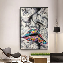 Load image into Gallery viewer, Graffiti Kiss Graffiti Art
