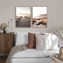 Charger l&#39;image dans la galerie, Scandinavian Ocean Scenery
