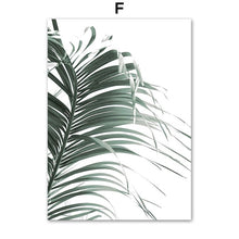 Charger l&#39;image dans la galerie, Green Tropical Plant Wall Art
