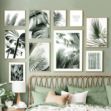 Charger l&#39;image dans la galerie, Green Tropical Plant Wall Art
