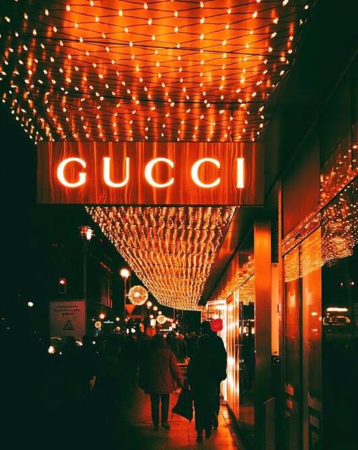 Fashion Gucci Store